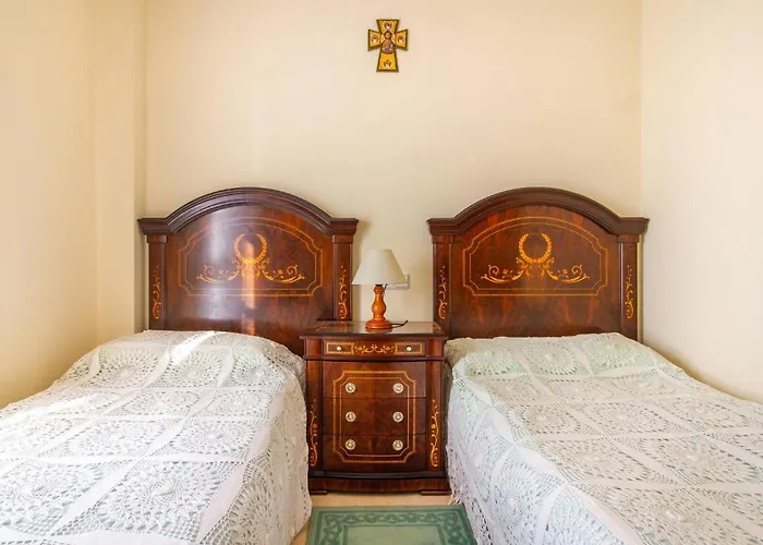 3 Bedroom Stunning In *