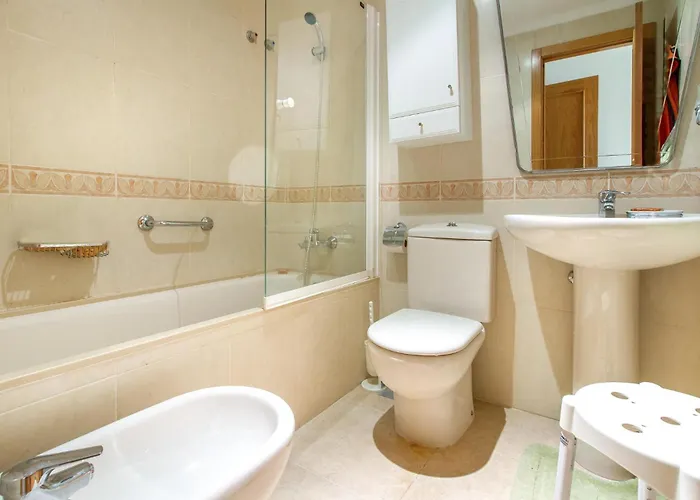 3 Bedroom Stunning In 公寓 *